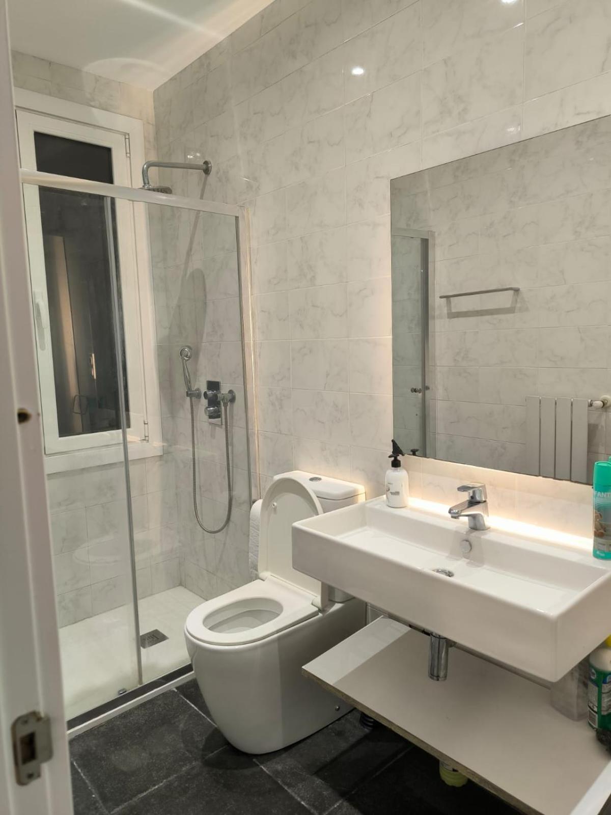 18 Habitacion En Vivienda Centrica Bilbao Kültér fotó